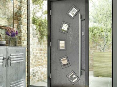 Breeze Distinction Door